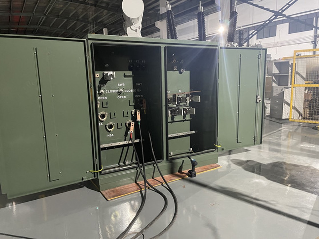 1000 KVA-24GrdY/13.8-0.24/0.12 KV Dead Front Loop Type Three Phase Pad Mounted Transformer