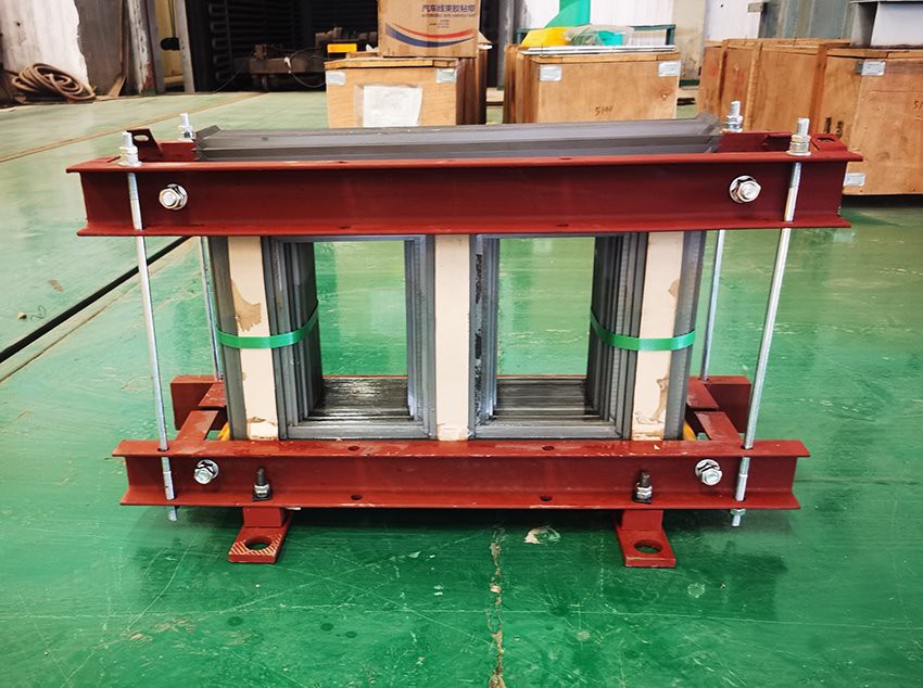 200 KVA Power Distribution Transformer