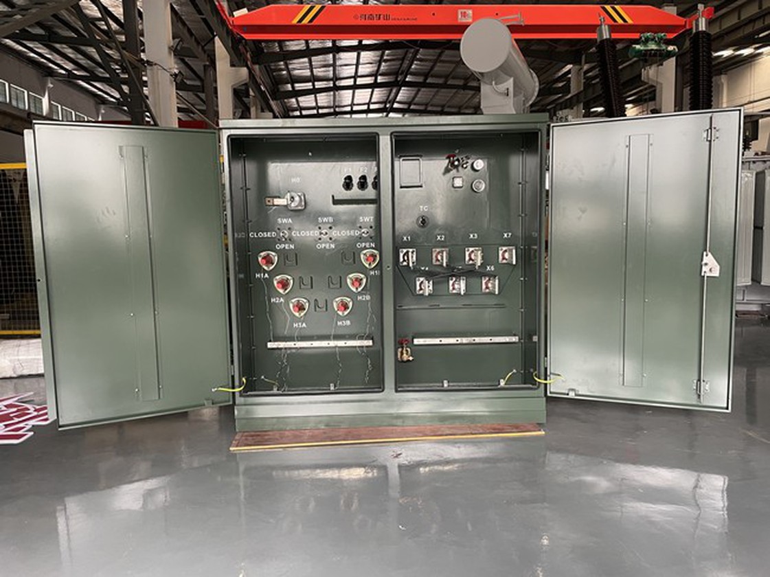 1000 KVA-24GrdY/13.8-0.24/0.12 KV Dead Front Loop Type Three Phase Pad Mounted Transformer