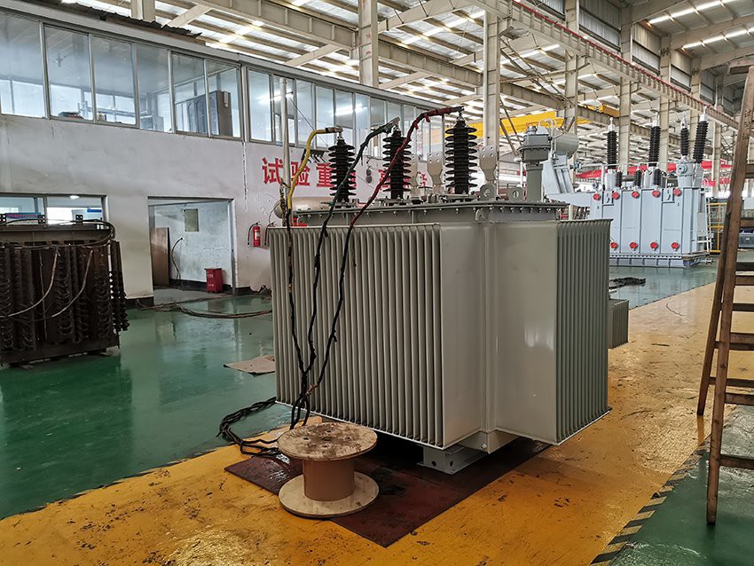 2000 KVA 33kV Oil Type Distribution Transformer