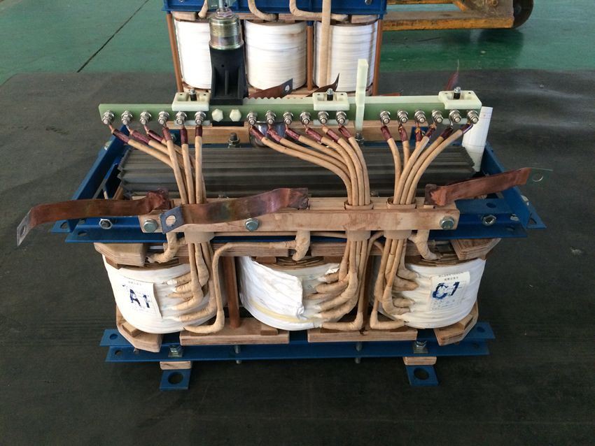 2.5 MVA 2500KVA 11KV Three Phase Distribution Transformer
