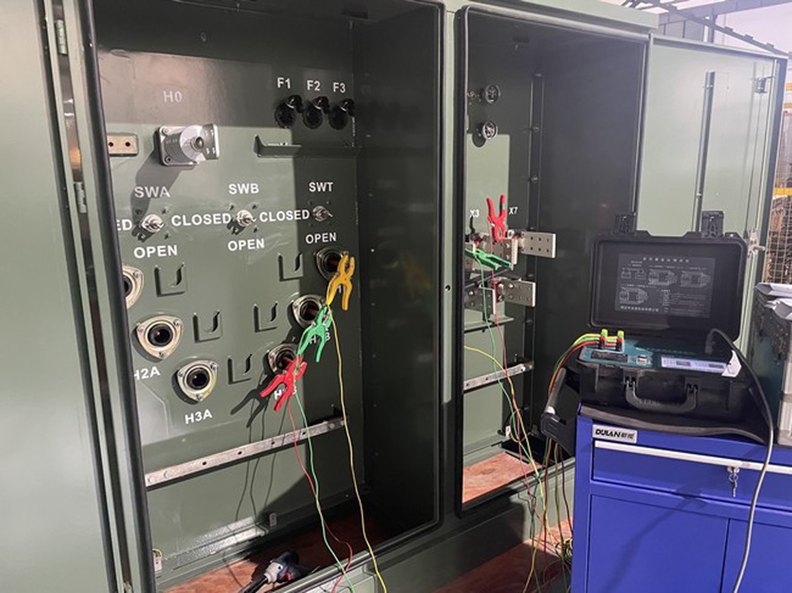 500 KVA-24GrdY/13.8-0.24/0.12 KV Three Phase Loop Type Pad Mounted Transformer